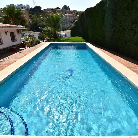 Villa Family Pool Sea Views & Walk To