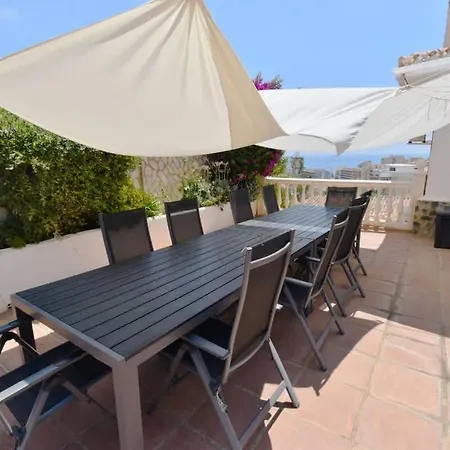 Family Pool Sea Views & Walk To Villa Fuengirola