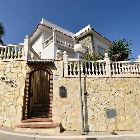 Villa Family Pool Sea Views & Walk To